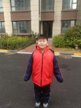 失踪人员：吴  骏